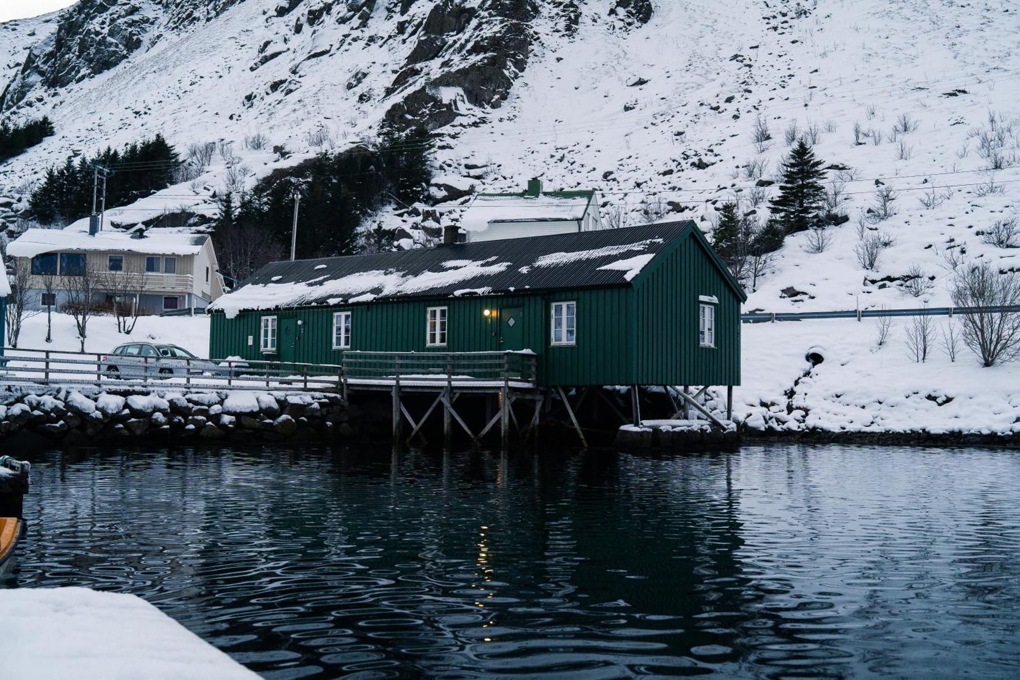Kraemmervika Rorbuer - Rustic Cabins In Lofoten Ballstad Exterior photo